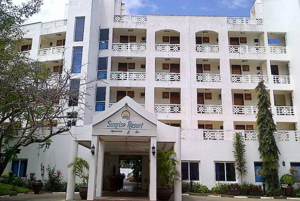 Sunrise Apartment Resort & Spa Mombasa Exterior foto
